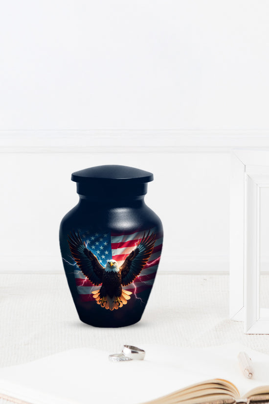 American Flag Eagle Urns – Personalized Cremation Urn for Veterans - Keepsake For Dad