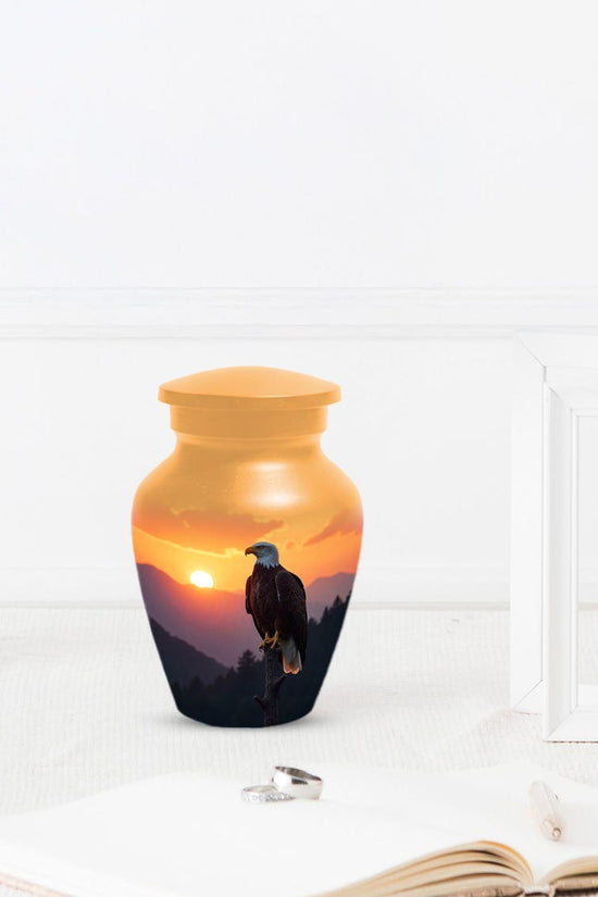 Eagle Cremation Urn – Personalized Urns For Human Ashes Eagle - Decorative Keepsake
