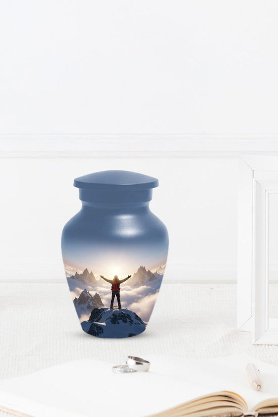 Hiking Urns For Adult Male